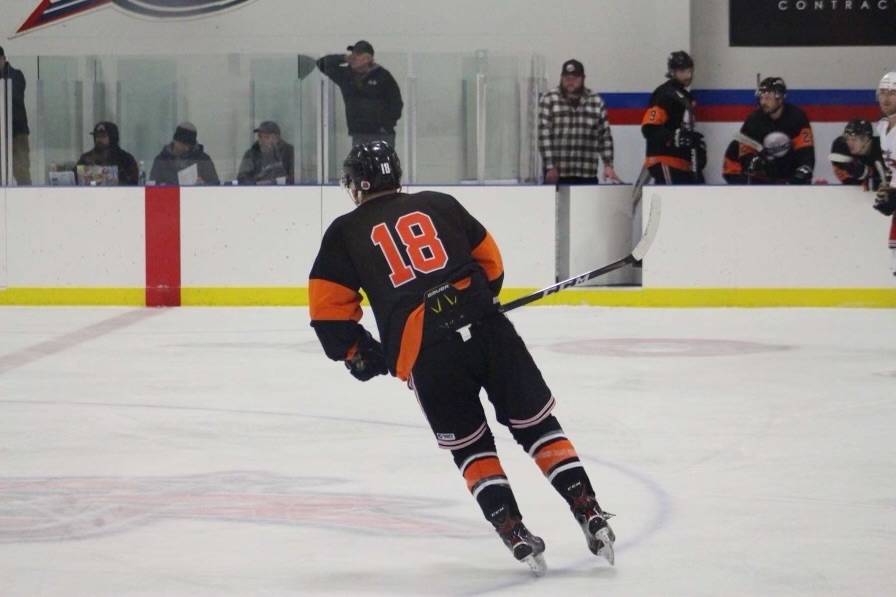 Dinsmore and Kenaston locked into tight semifinal series